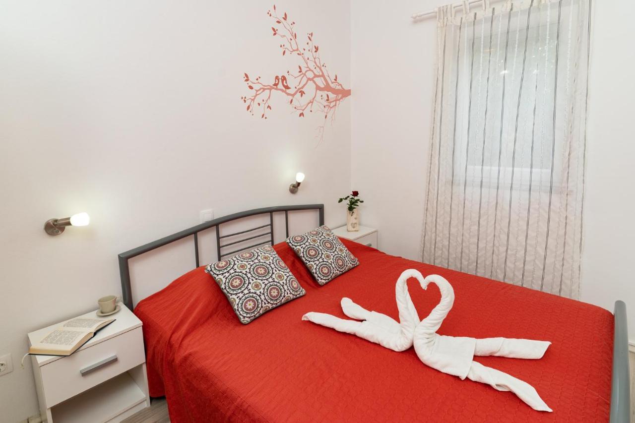 Holiday Home Kerniat Pula Buitenkant foto